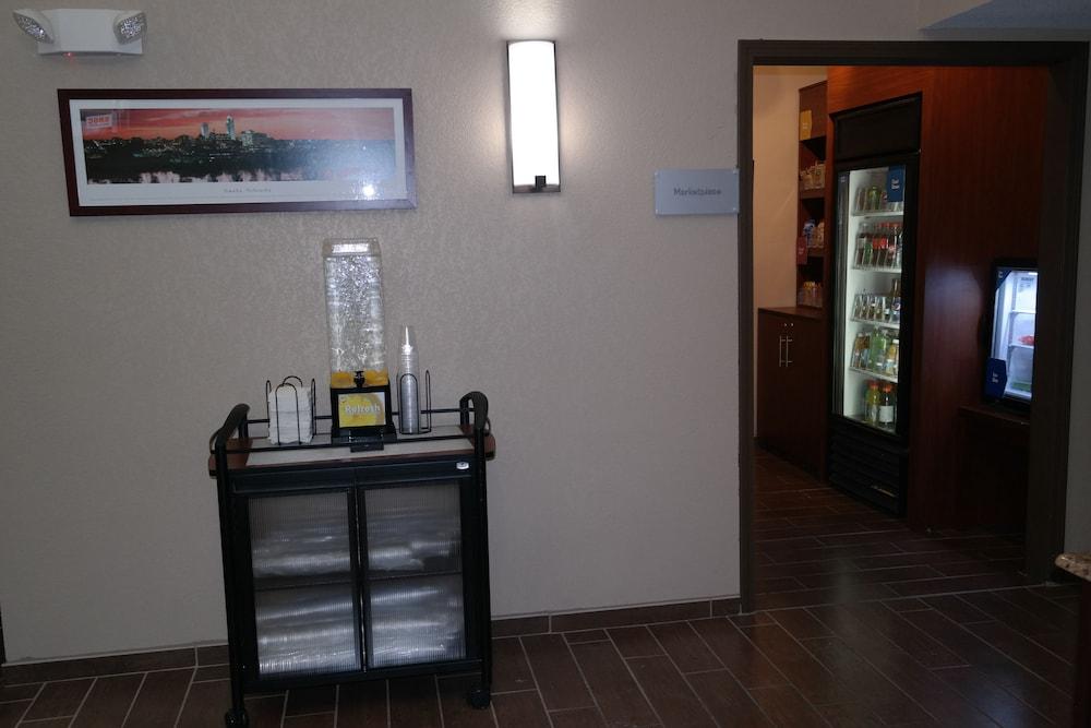 Comfort Suites Omaha Exteriör bild