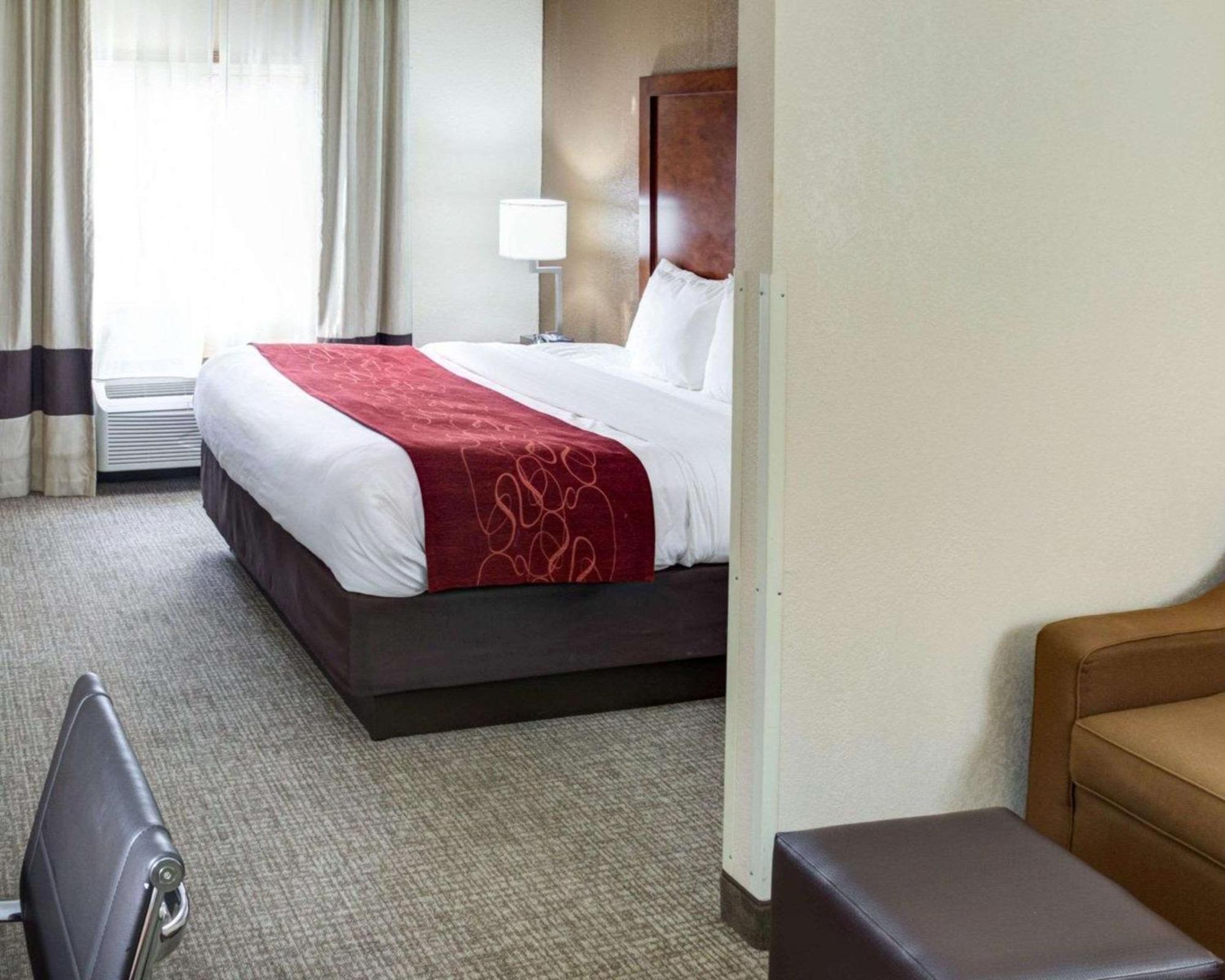 Comfort Suites Omaha Exteriör bild