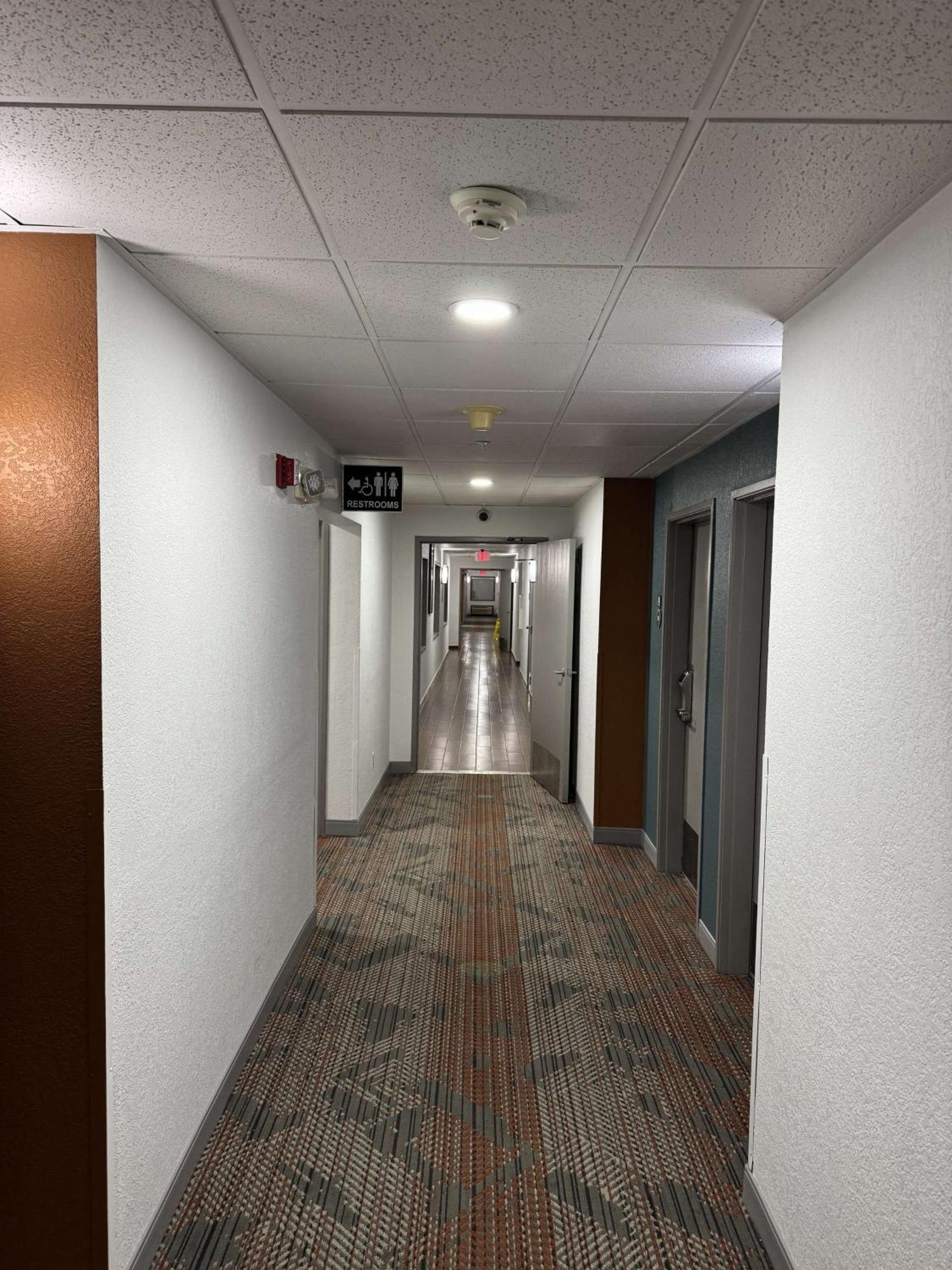 Comfort Suites Omaha Exteriör bild