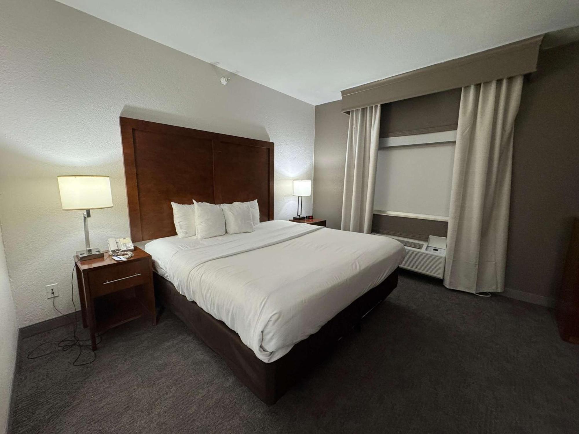 Comfort Suites Omaha Exteriör bild